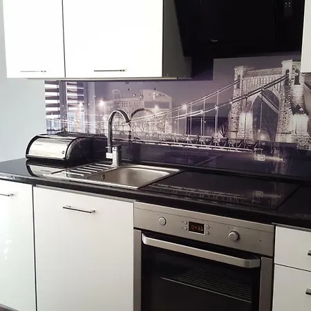 Aparts Promenady Apartment